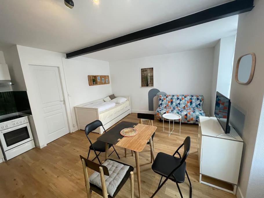 Studio Centre Ville Ла Рошел Екстериор снимка